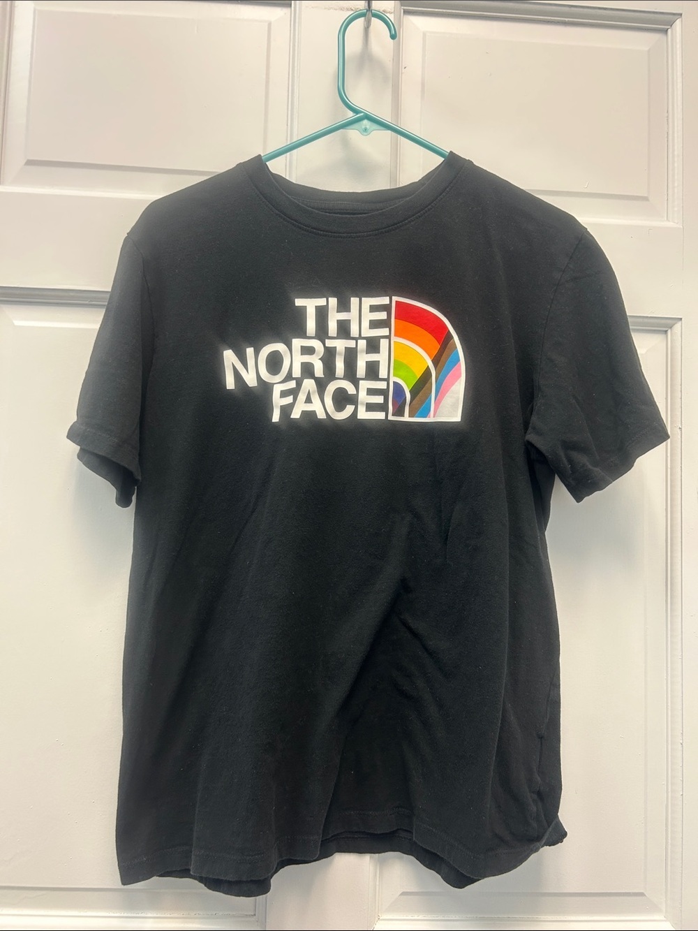 The North Face Black Tee with Multicolored Rainbow Arch Logo Men’s Size M